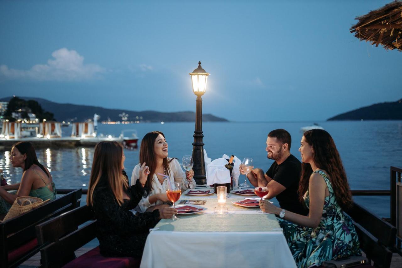 Garni Hotel Kruso Herceg Novi Exterior photo