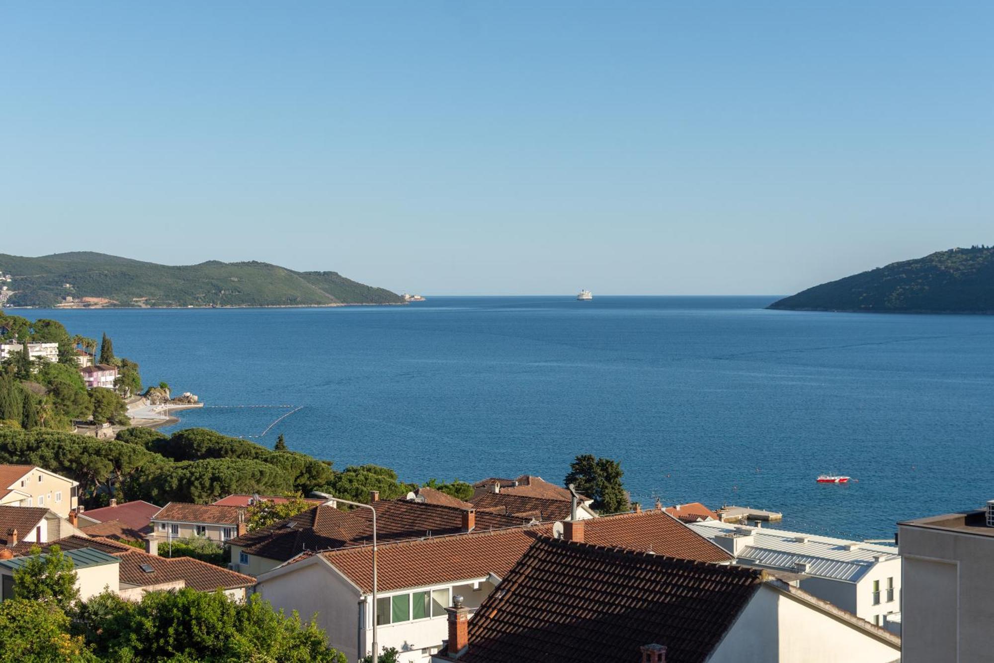 Garni Hotel Kruso Herceg Novi Room photo